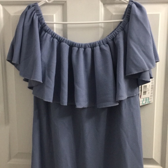 LuLaRoe Dresses & Skirts - 💕BEAUTIFUL BNWT LULAROE 2XL LIGHT BLUE CICI💕